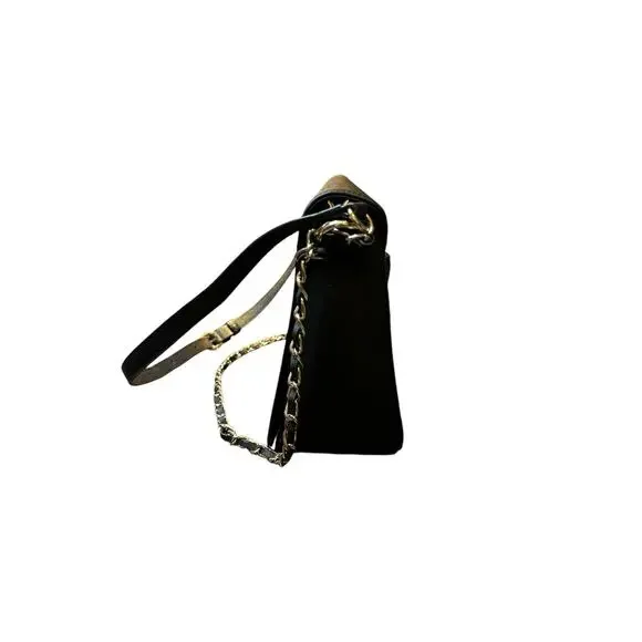 DKNY leather handbag w/gold accent - Picture 4 of 5